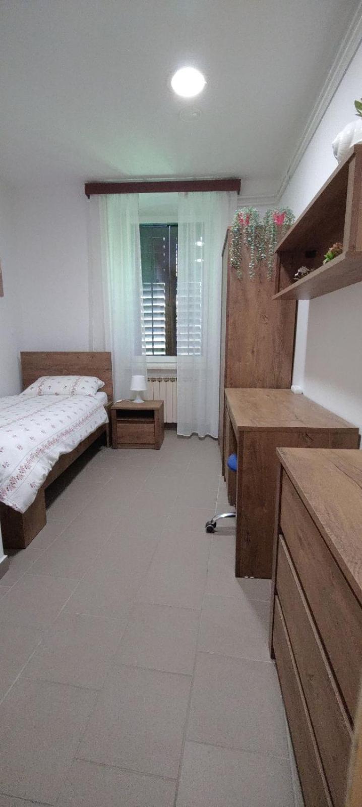 Apartma 2000 Tolmin Luaran gambar